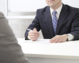 社員との個人面談を行います